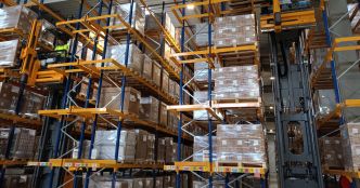 Commerçants et logisticiens en colère à cause du projet de loi de simplification de la vie économique