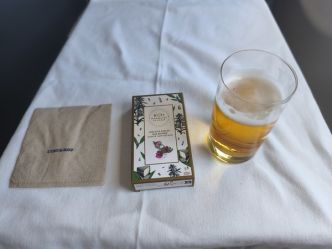 A la découverte de l'Airbus A330neo Corsair / Business Class / Repas /  (Image)