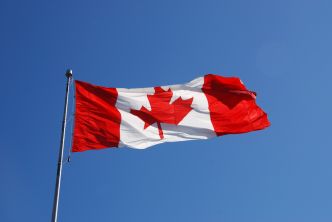 Le Canada abandonne les taxes sur les géants de la tech sous pression des États-Unis