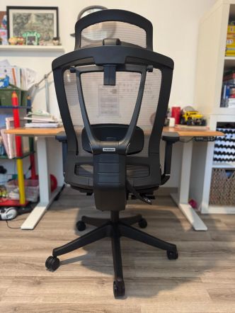 [Test] Flexispot BS14, une chaise ergonomique adaptée à votre dos ?