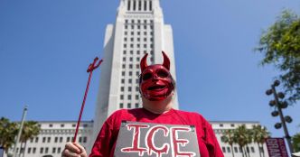 L'administration Trump attaque en justice Los Angeles, "obstacle” aux expulsions de masse