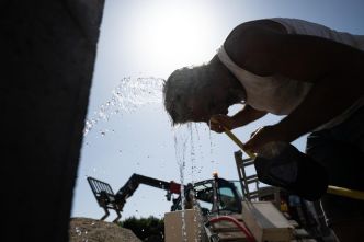 DIRECT. Canicule : 16 départements en vigilance rouge, des pointes à 41°C cet après-midi... Suivez l'évolution ce mardi 1er juillet
