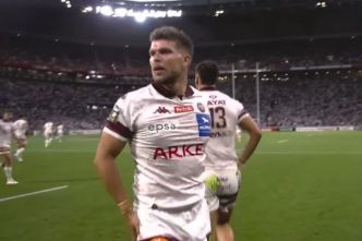 Matthieu Jalibert absent 2 mois ?