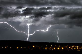 Orages violents : plus de 8000 décharges de foudre en Rhône-Alpes ce lundi