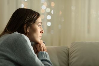 Ce mécanisme psychologique méconnu touche des millions de personnes sans qu'elles s'en rendent compte