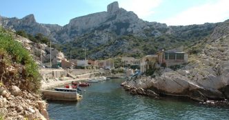 À l'extrême sud de Marseille, cette calanque est considérée comme l'une des plus belles du monde