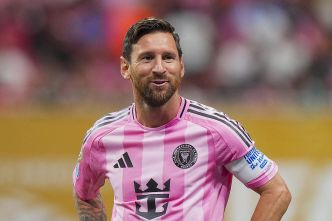 Le PSG champion d'europe, Messi a un trou de mémoire