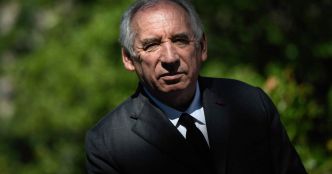Macron ne comprend pas que les députés ne «virent» pas Bayrou