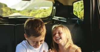 Le secret d'un voyage en voiture avec des enfants sans cris ni galères ? Cet accessoire simple et efficace