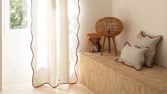 Canicule, oubliez la clim : cette astuce méditerranéenne avec de simples rideaux suffit à rafraîchir la maison sans rien dépenser !