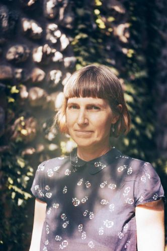 Avec la psychomotricienne Louise Hanmer, l'art de faire bouger les corps et les lignes