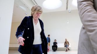 Accusée de chantage sur Karine Le Marchand, Mimi Marchand condamnée à 18 mois de prison avec sursis