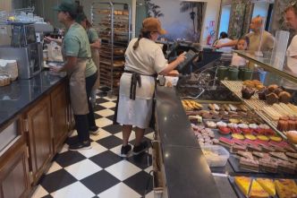 Paul cède la place à Matin Péi, un changement d'enseigne aux enjeux locaux, mais qui dépend encore de l'importation