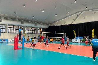 Mini-jeux du Pacifique 2025 : argent et bronze grâce aux nageuses, première victoire des volleyeurs