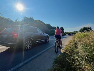 Jugée "dangereuse" et "onéreuse", cette piste cyclable à l'étude qui devrait relier le village à Saint-Tropez crispe le conseil municipal de Ramatuelle