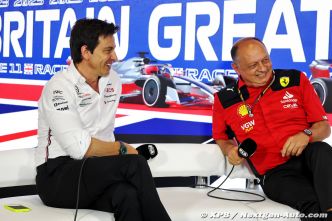 Wolff : Ferrari ne trouvera 'personne de mieux' que Vasseur