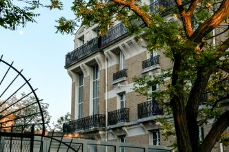 Thierry Beccaro : "Je rêverais d'un atelier", son appartement refuge dans le 15e arrondissement près du Champs-de-Mars où il peint de façon régulière