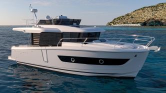 Swift Trawler 37 : un modèle conçu pour la croisière semi-hauturière