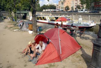 Canicule : « les personnes sans-abri n’ont que très peu d’espaces où s’abriter de la chaleur »