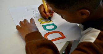 Des communes suspendent les cours scolaires