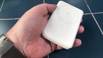 Test ESR MagSafe Power Bank Kickstand : enfin une batterie autonome avec béquille et de qualité supérieure !