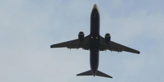 Grève de contrôleurs aériens : un quart des vols annulés à Paris ce jeudi, les aéroports du Sud très touchés