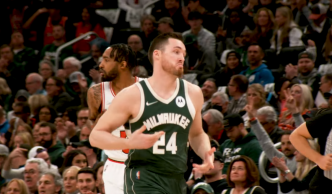 Transfert NBA : Pat Connaughton envoyé aux Hornets, Vasilije Micic arrive aux Bucks
