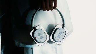 Actualité : Nothing Headphone (1) : le casque Bluetooth transparent qui entend bousculer les ténors du marché