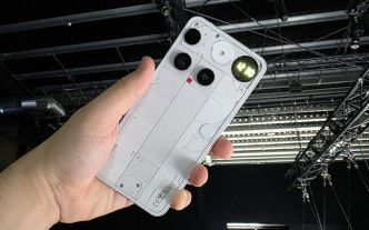 Le Nothing Phone (3) est officiel, il veut vous faire changer la manière dont vous utilisez votre smartphone