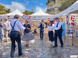 La Fête de Paris : le festival populaire gratuit avec guinguette, bal et village historique - photos