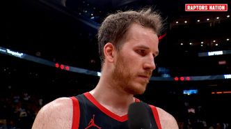 Jakob Poeltl prolongé par les Raptors pour 4 ans et 104 millions, de la bonne grosse kichta autrichienne