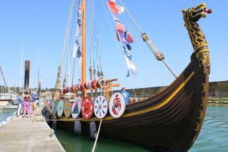 Ce drakkar prend la mer grâce au savoir-faire d'un Saint-Pierrais passionné