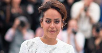 Amel Bent, viser la lune