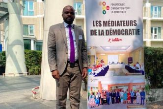 Lauréat du Programme "Les Médiateurs de la Démocratie", le Dr. Franck Elmer Essono Edoh S. représente le Gabon au Boot Camp des Médiateurs et Médiatrices 2025 à Brazza