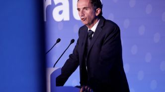 "2 euros c'est une blague": le patron de Carrefour rêve d'une taxe "à la Trump" de "100% de la valeur" sur les colis Shein et Temu
