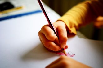 Après Bétharram, un rapport parlementaire sonne l'alerte : 50 recommandations pour protéger les élèves