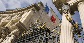 L'État doit rester à sa place pour garantir les libertés politiques et religieuses