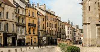 À seulement 1h de Paris, cette jolie ville gorgée d'histoire est la destination idéale pour un week-end au calme