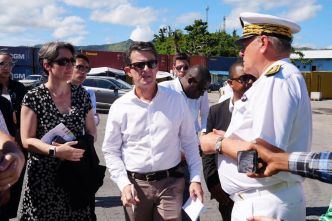 Loi pour la refondation de Mayotte : Manuel Valls s'en prend aux positions du Rassemblement national