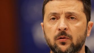 Guerre en Ukraine : " Nous aurons du mal", Kiev encore plus affaibli depuis l'annonce de l'arrêt de la livraison d'armes américaines, Vladimir Poutine jubile
