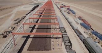 Un géant de béton surgit du désert algérien : zoom sur le plus long pont ferroviaire d'Afrique