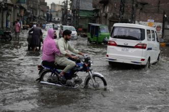 Au Pakistan, les pluies et les crues causent 64 morts en une semaine de mousson