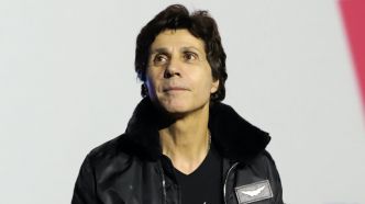 Bientôt marié, Jean-Luc Lahaye sans détour : "Je me sers des culottes de mes fans comme foulard"
