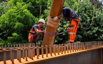 Le trafic ferroviaire interrompu tout l'été sur le pont Honoré Esplette à Tassin-la-Demi-Lune