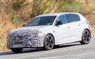 Premières images de la Peugeot 308 restylée !