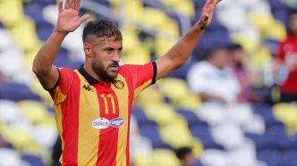 Football : Youcef Belaïli relâché après son arrestation à Roissy pour une altercation en vol