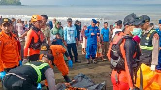 Au moins 4 morts et 38 disparus dans le naufrage d'un ferry au large de Bali en Indonésie