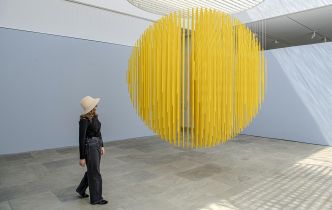 "Vertigo” : à la  Villa Carmignac, une expo collective exaltante et hallucinogène