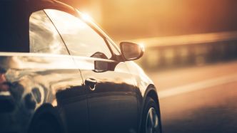 Le véhicule était suivi "à distance" par la police : un adolescent tué dans un accident de voiture, quatre autres blessés