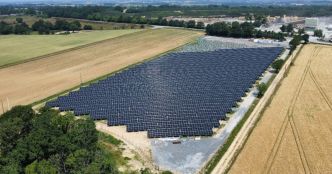 TotalEnergies signe un partenariat avec la SEM West Energies et Valcanville pour développer une centrale solaire